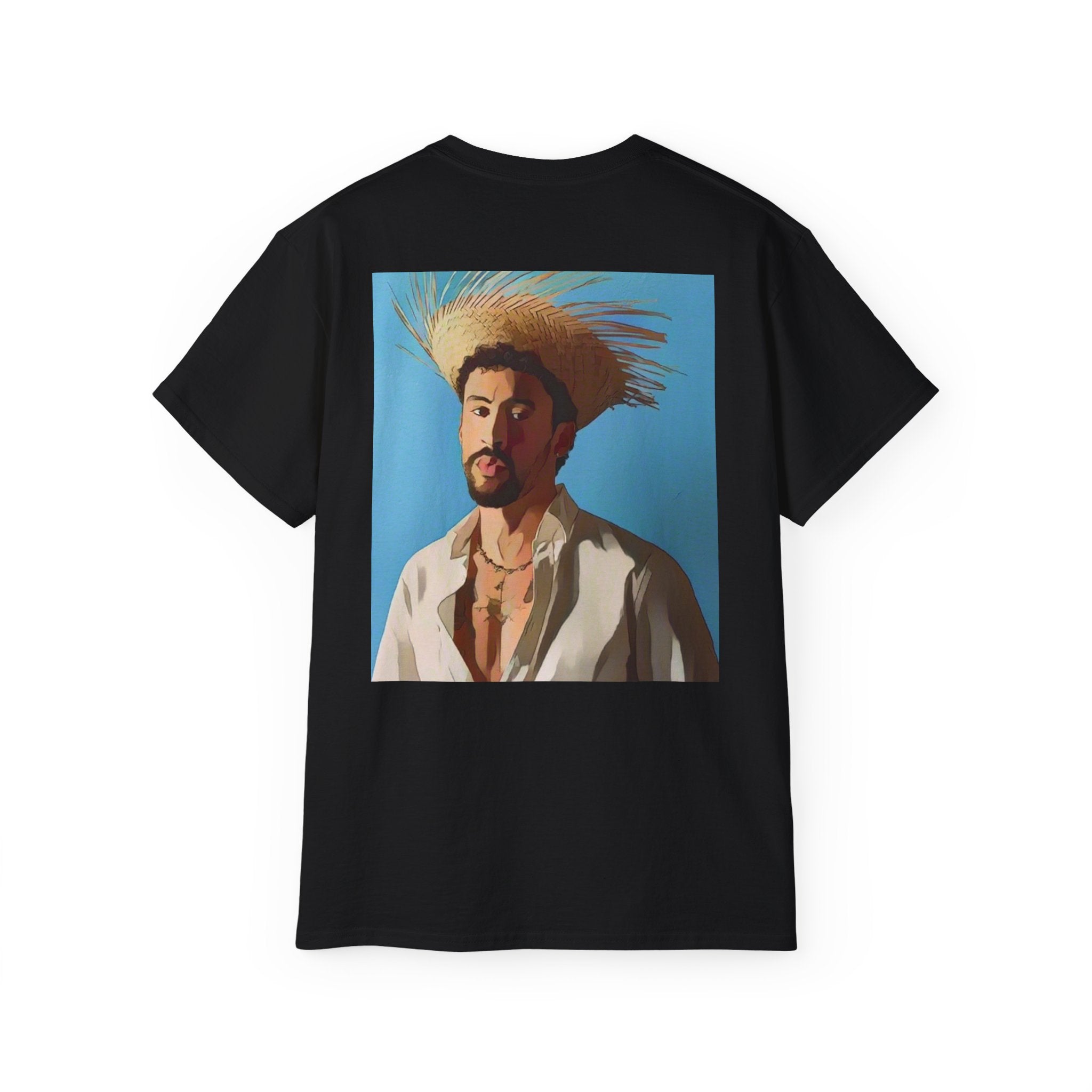 Benito Portrait Tee — "Debi Tirar más fotos" Graphic Cotton T-Shirt