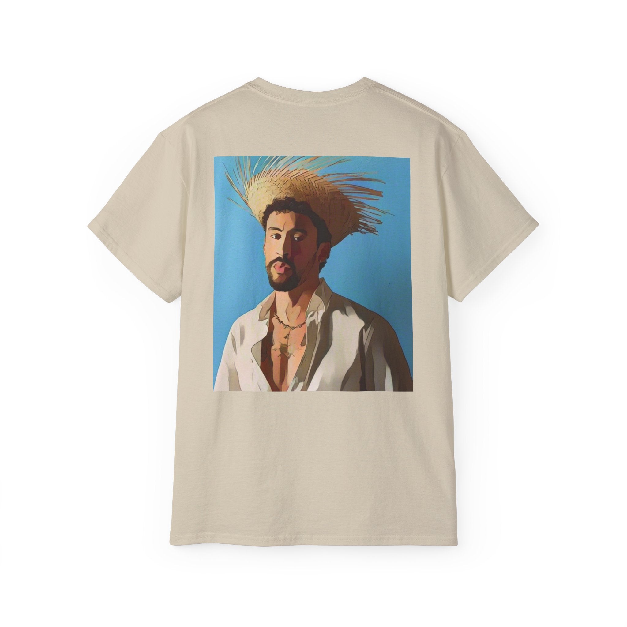 Benito Portrait Tee — "Debi Tirar más fotos" Graphic Cotton T-Shirt